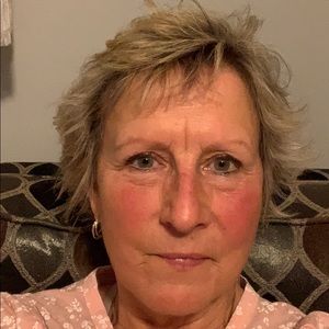 Meet your Posher, Carrie